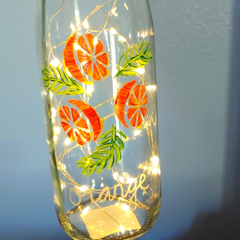 16 Fruit Bottles with Lights